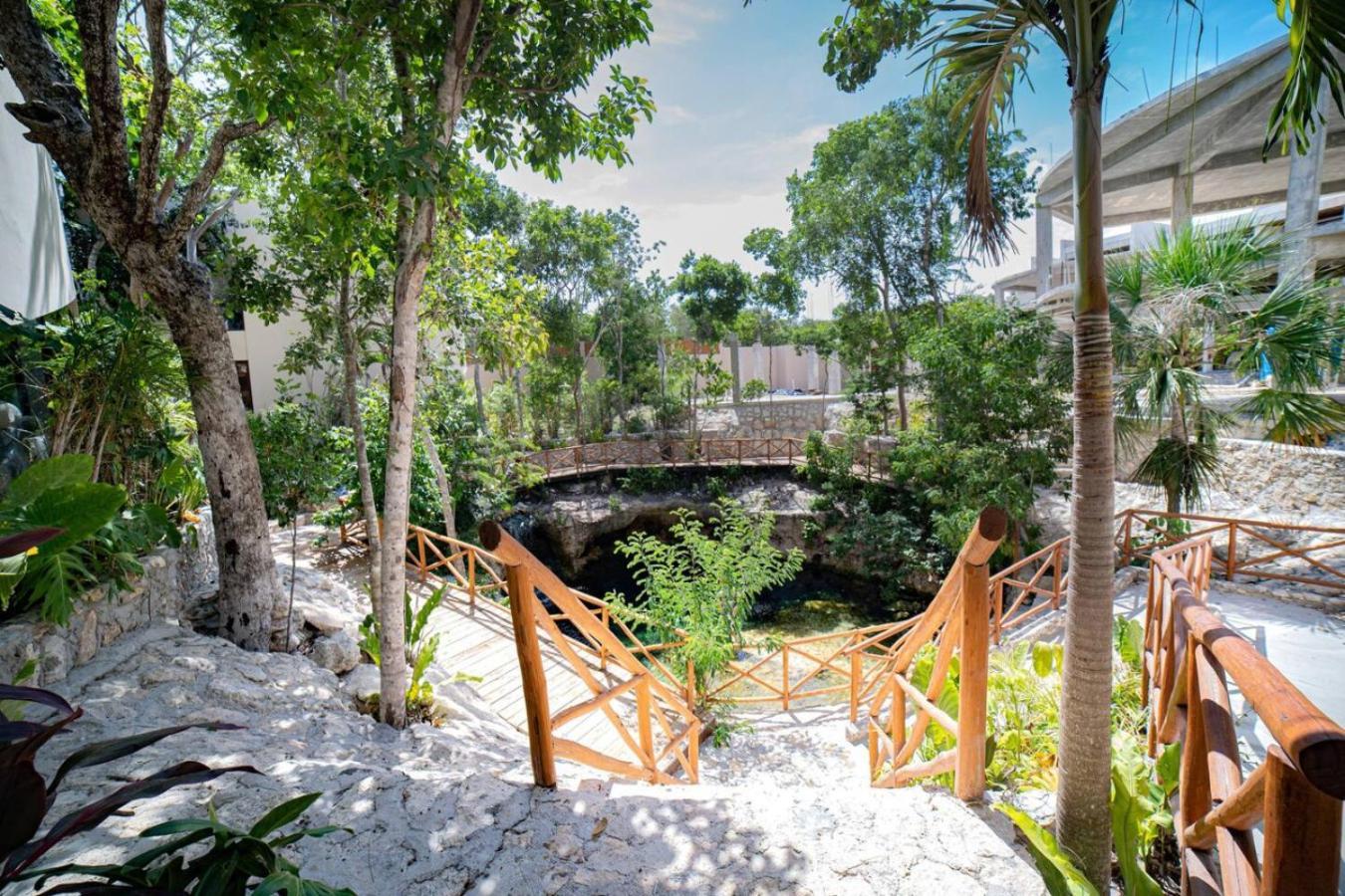 Adora With Balcony And Relax In Cenote Tulum
